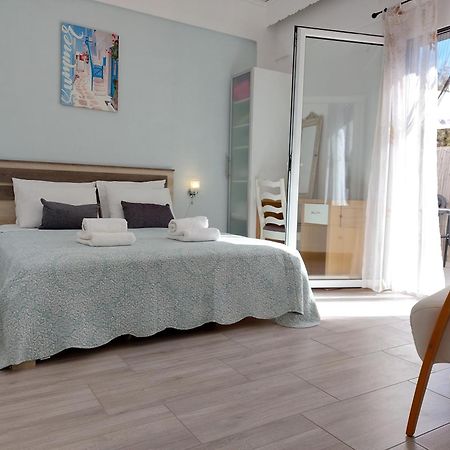 Apartemen 100 m² dengan 2 kamar tidur dan 1 kamar mandi pribadi di Heraklion Bagian luar foto