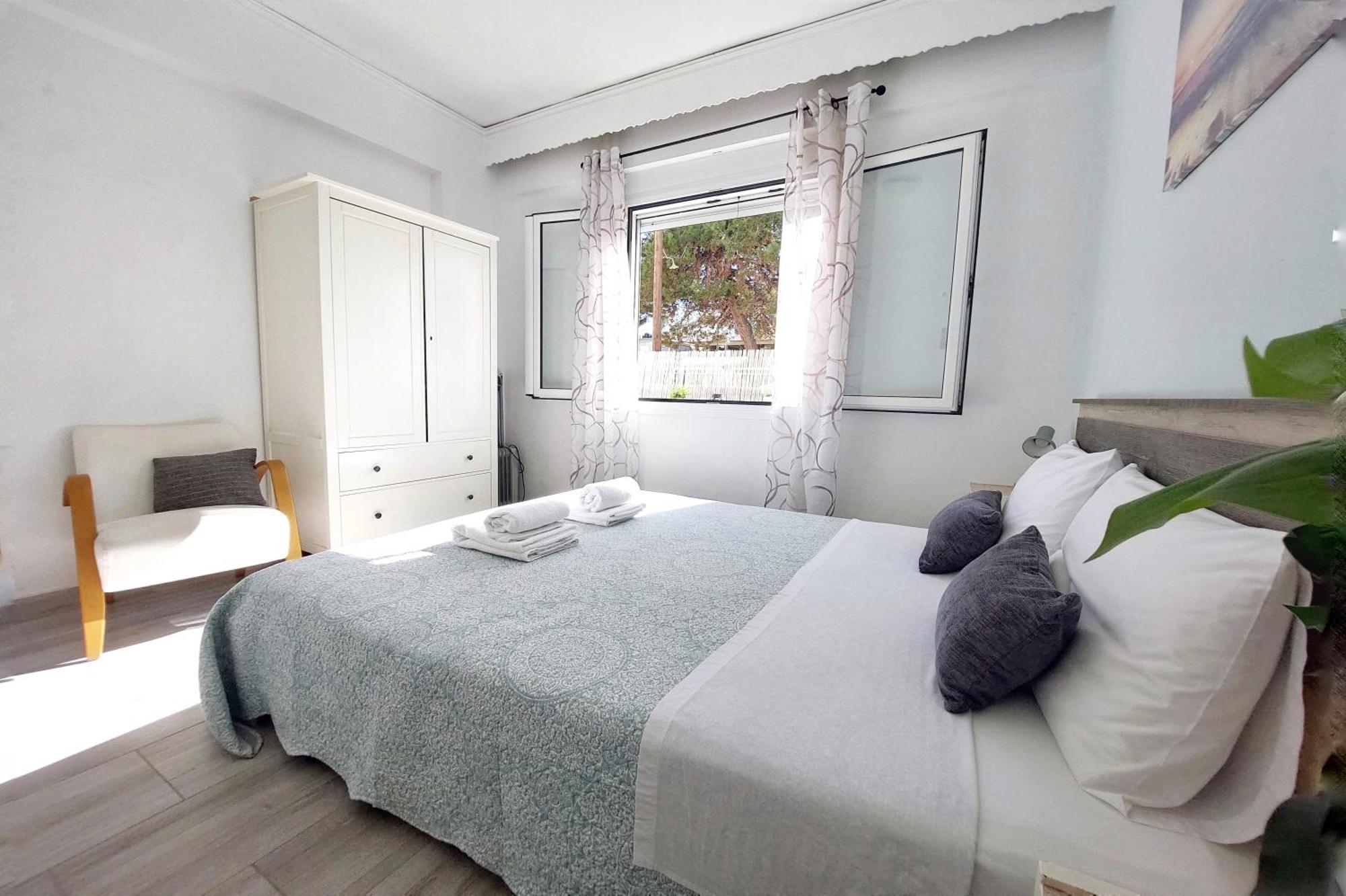 Apartemen 100 m² dengan 2 kamar tidur dan 1 kamar mandi pribadi di Heraklion Bagian luar foto