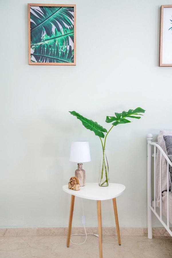 Apartemen 100 m² dengan 2 kamar tidur dan 1 kamar mandi pribadi di Heraklion Bagian luar foto