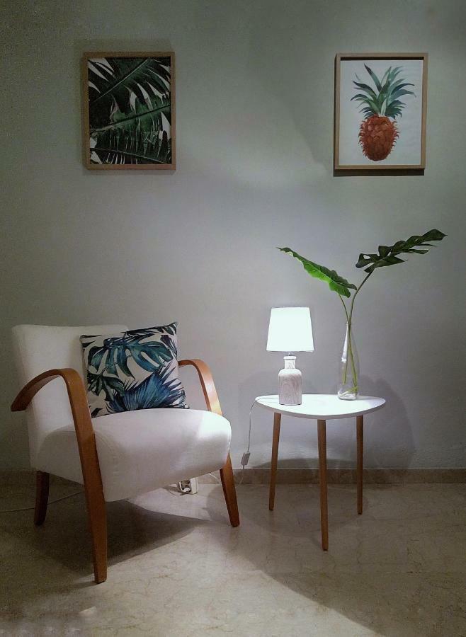 Apartemen 100 m² dengan 2 kamar tidur dan 1 kamar mandi pribadi di Heraklion Bagian luar foto