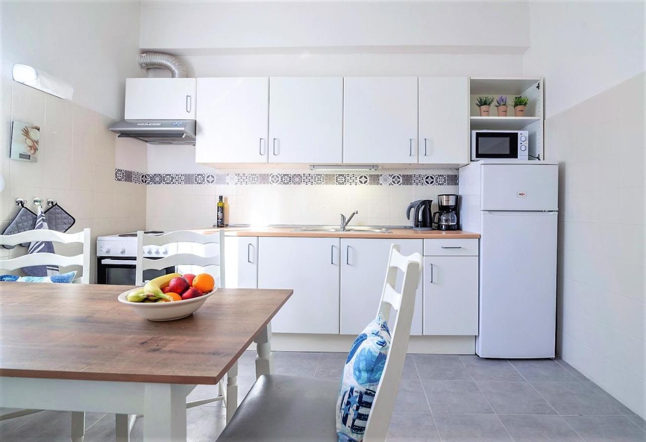 Apartemen 100 m² dengan 2 kamar tidur dan 1 kamar mandi pribadi di Heraklion Bagian luar foto